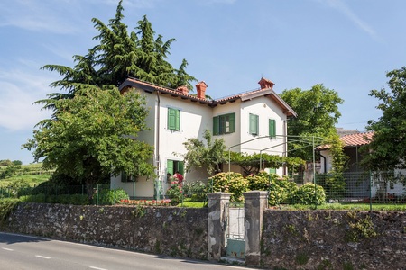 4.1.33 Kosovelova domačija